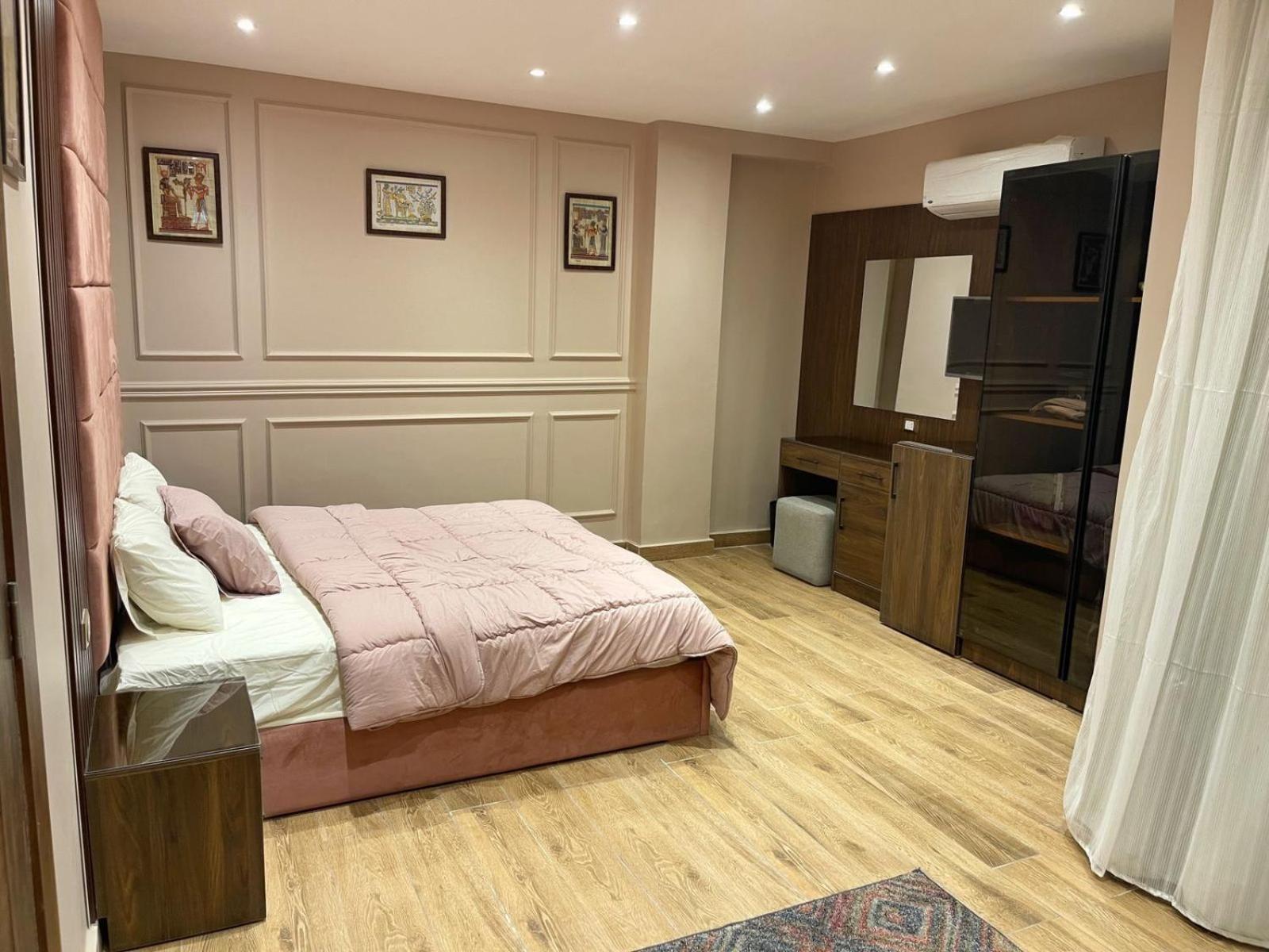 Mirage Pyramids View Hotel Nazlet el-Sîsi Екстериор снимка