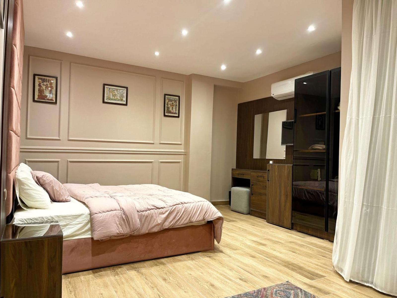 Mirage Pyramids View Hotel Nazlet el-Sîsi Екстериор снимка