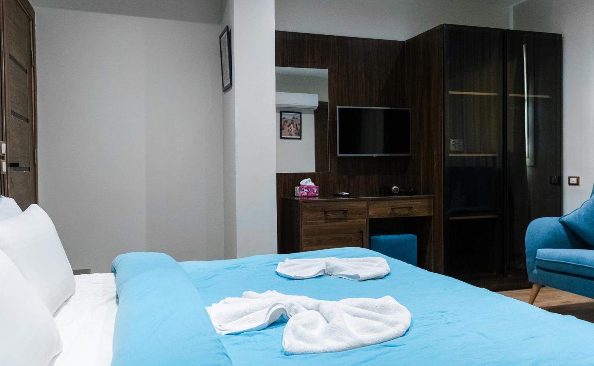 Mirage Pyramids View Hotel Nazlet el-Sîsi Екстериор снимка